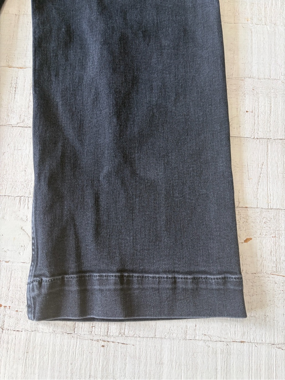 Anthropologie Pilcro the Skipper Jeans size 27 Cropped Wide Leg Faded Black - Picture 3 of 15